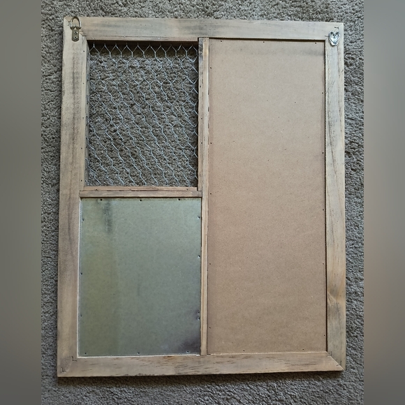 Wall decor, window, chalkboard, chickenwire, magnetic board - Picture 3 of 4